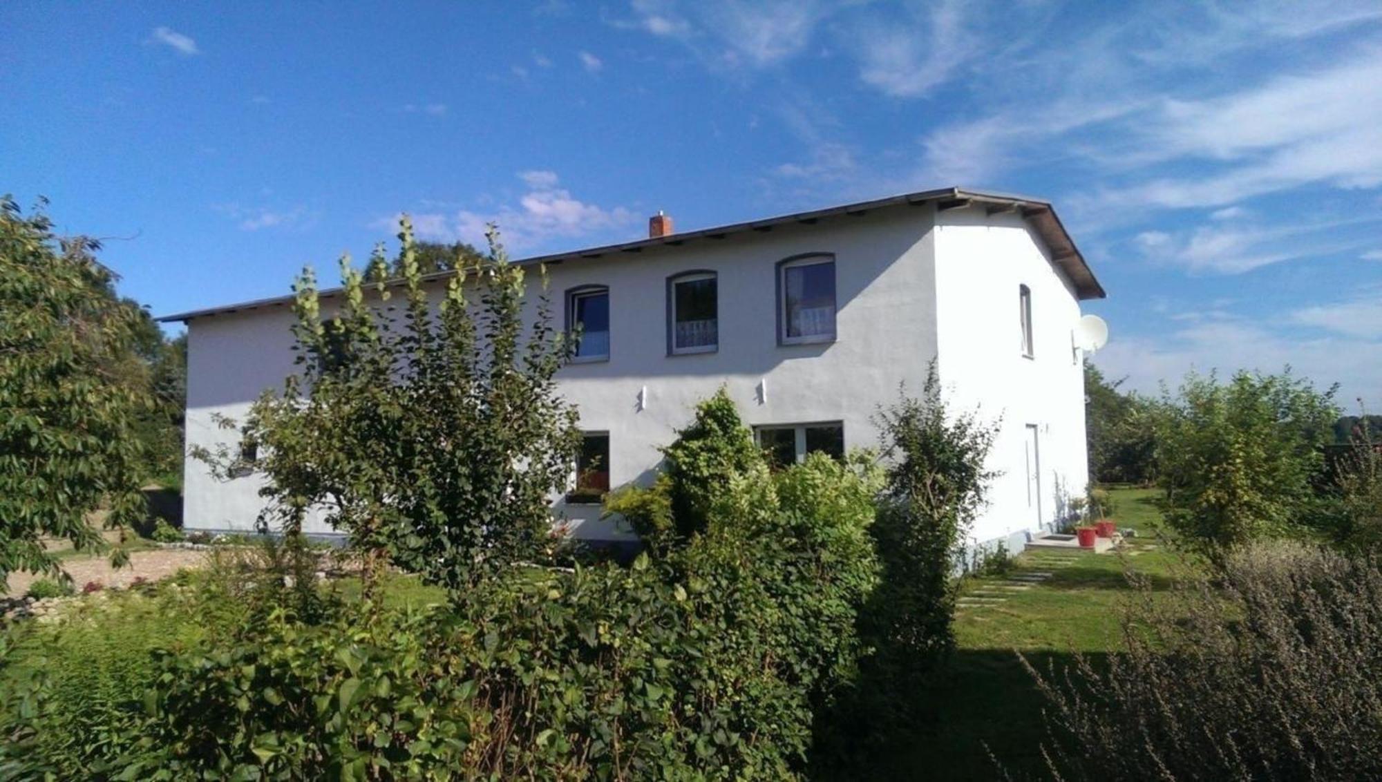 Familienfreundliche Wohnung In Vorland Mit Garten المظهر الخارجي الصورة